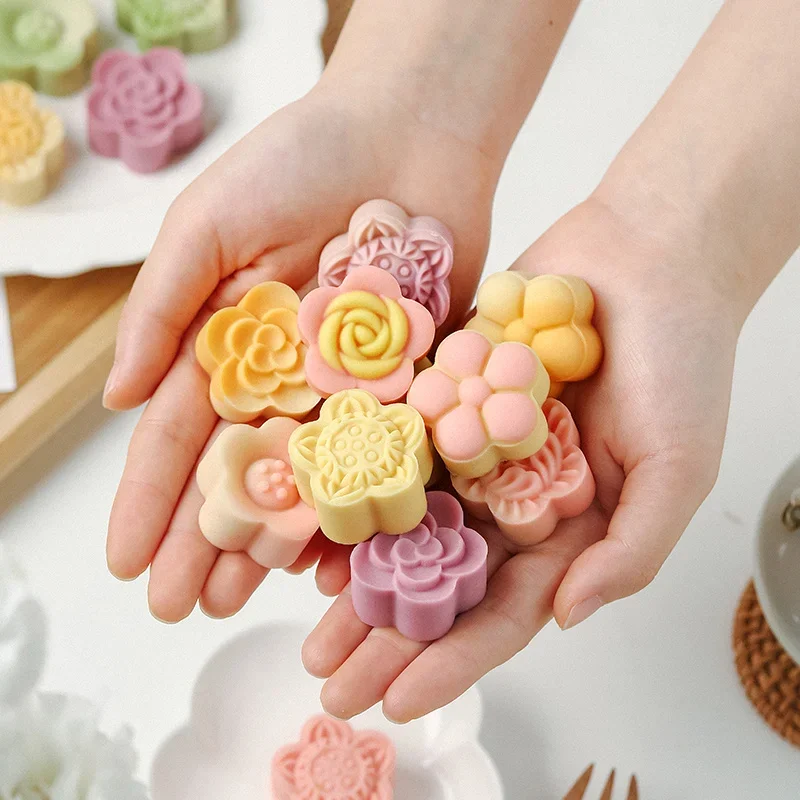 20g Flower Mini Moon Cake Mold Hand-pressed Household 30g Moon