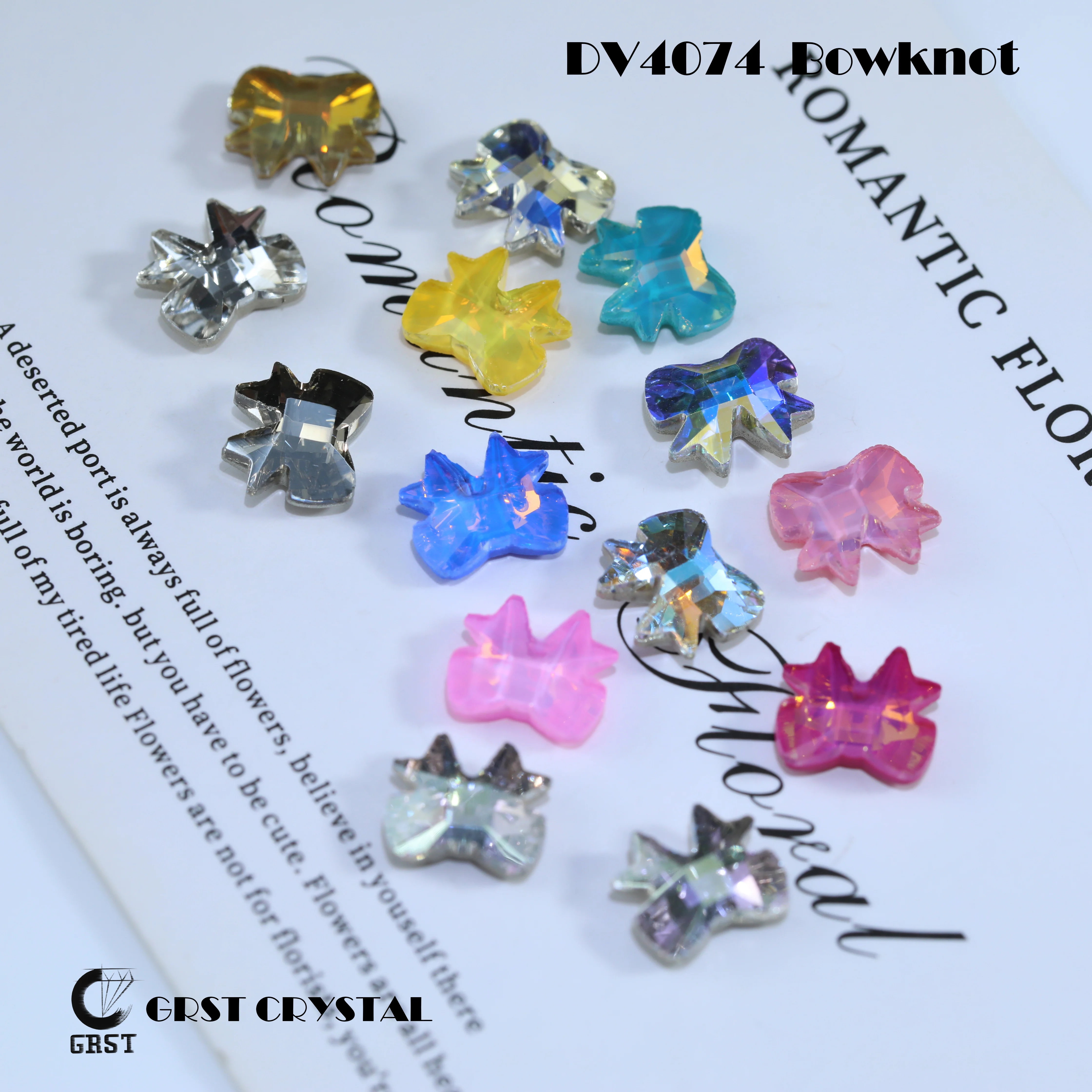 Schleifenförmige A-Punkt-Rückseite Krallensteine Glänzende Kristall-Verzierssteine DIY-Zubehör für Haarschmuck, Nagelkunst, Taschen, Hochzeitskleider