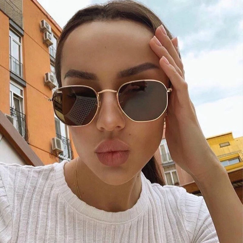 サングラス GCDS SS25 Unisex SUNGLASSES (GD00165601B 01B BLACK) GCDS SS25 Unisex SUNGLASSES (GD00165601B 01B BLACK) (GCDS