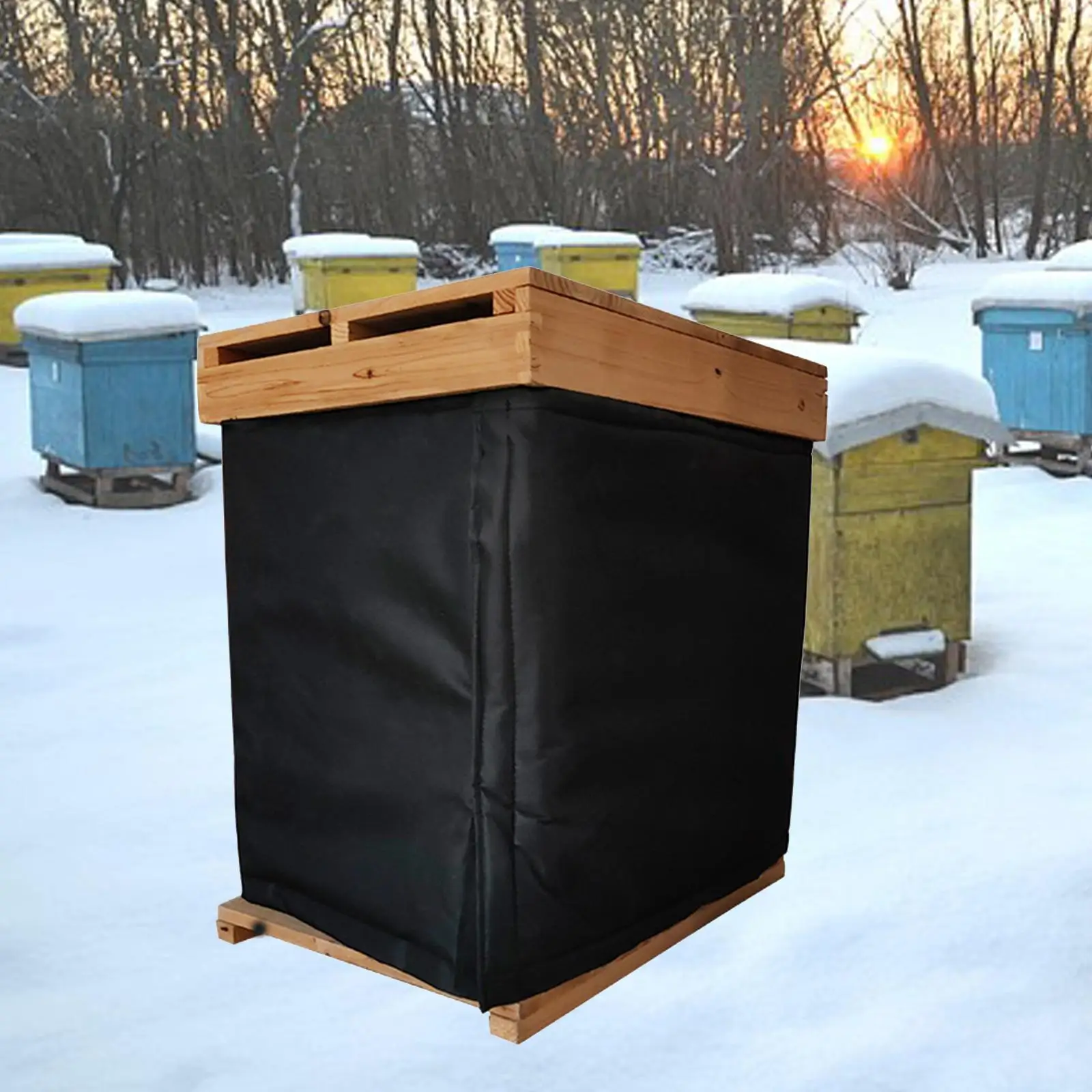 Winter Bee Hive Wrap Outdoor Beehive Covering Bee Mating Box Beekeeping Tools