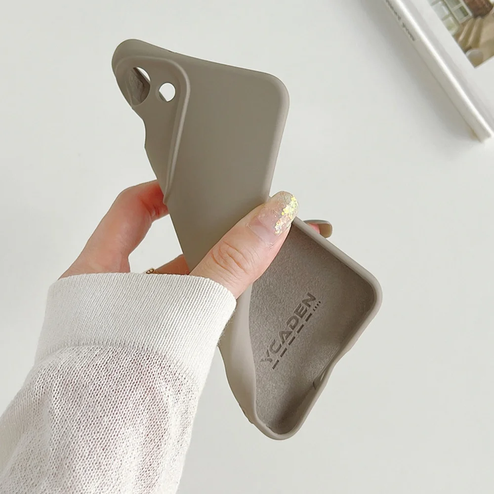 Luxury Liquid Silicone Solid Color Soft Case with Lens Protection and Shockproof Cover