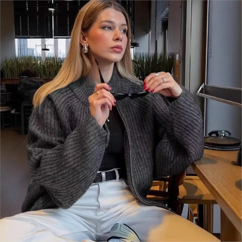 2025�� �Ż� ������ ���ĵ� Į�� ���� �׷��� ������ ��Ʈ ���� �ܿ� �� �Ҹ� ĳ�־� ���� ��Ʈ ��Ŷ