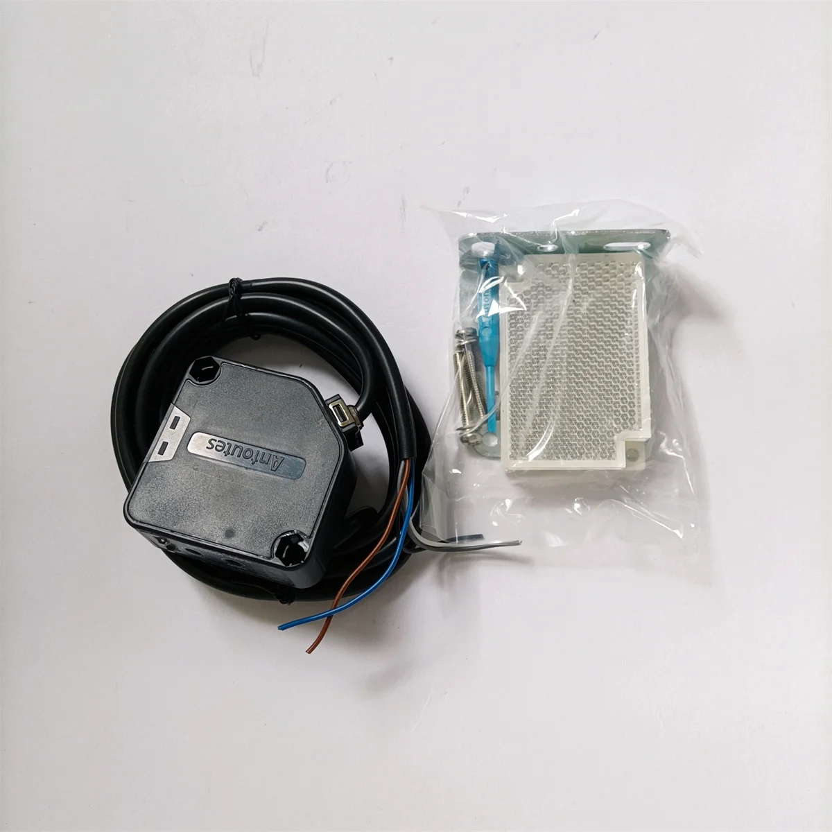 Elevator photo sensor BEN5M-MFR Photoelectric sensor lift spare parts