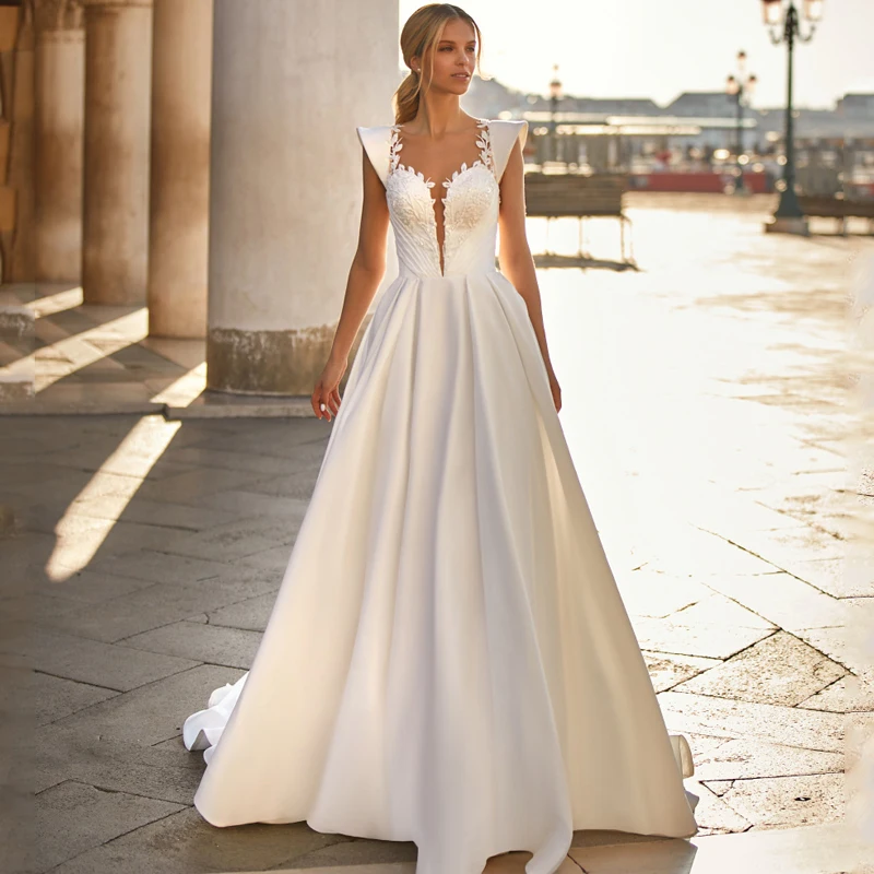 

Eightre White Princess Wedding Dresses Sweetheart Applique Bride Dress Bobo Beach A-Line Backless Wedding Evening Gown Plus Size