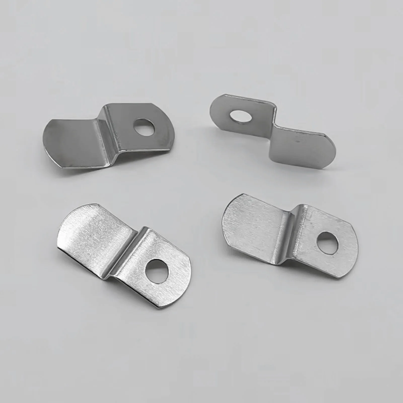 T Tulead 80 Stück Versetzte Leinen-Clips – 4 Größen (1/8, 1/4, 3/8, 1/2 Zoll) Mit Schrauben