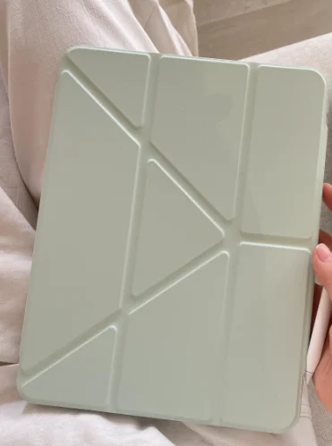 Sleek iPad Case with Pencil Holder - Premium Protection