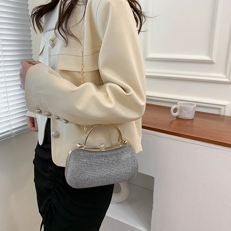 Süße kleine PVC-Umhängetaschen für Frauen 2023 Hit Luxus-Party-Abendhandtaschen und Geldbörsen Weibliche Reise-Clutch_voghion.com