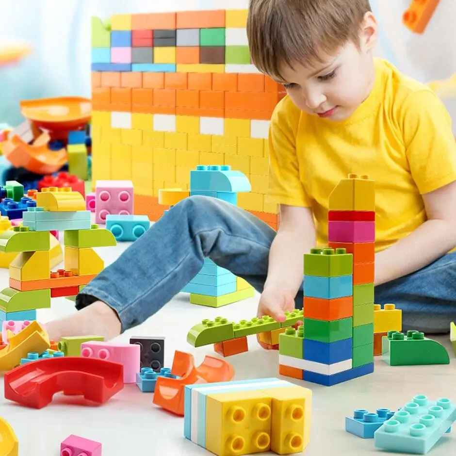 Bausteine in Großpackung 100g 42 Stück 4*2 Noppen 16 Farben Kompatibel mit LEGO Kinderspielzeug DIY Weihnachtsgeschenk Unisex – Detail 10
