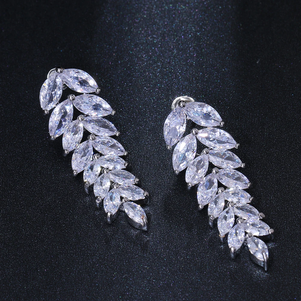 Bettyue Charming Hot Sale High Quality Zirconia Earring Leaves Shape Design Fashion Banquet Women&Girls Exquisite Jewelry
