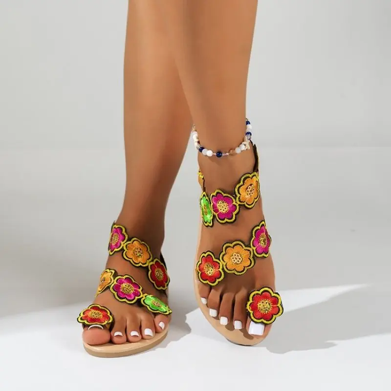 

2024 NEW Summer Women Casual Fashion Daily Wear Shoes Flat Floral Pattern Toe Ring Beach Sandals comfort simple English Style