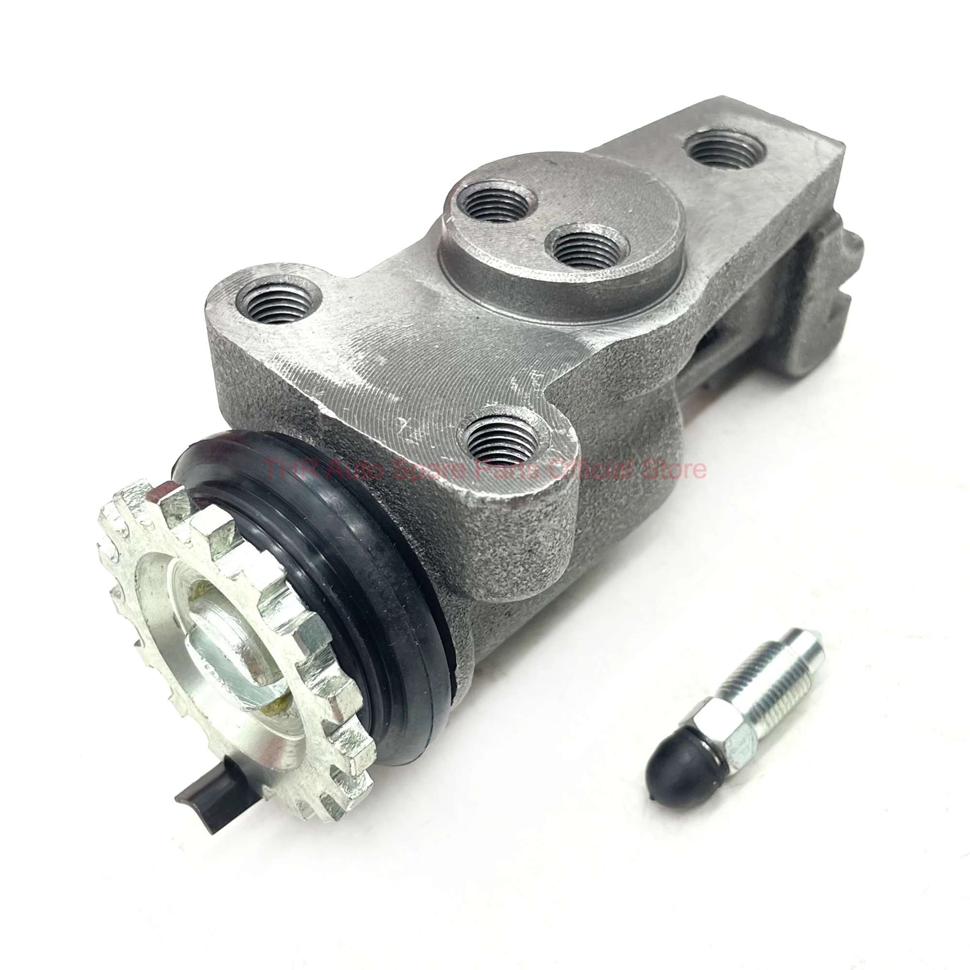 Front Axle Right Brake Wheel Cylinder for HYUNDAI HD45 HD65 HD72 HD78 58220-45201 5822045201