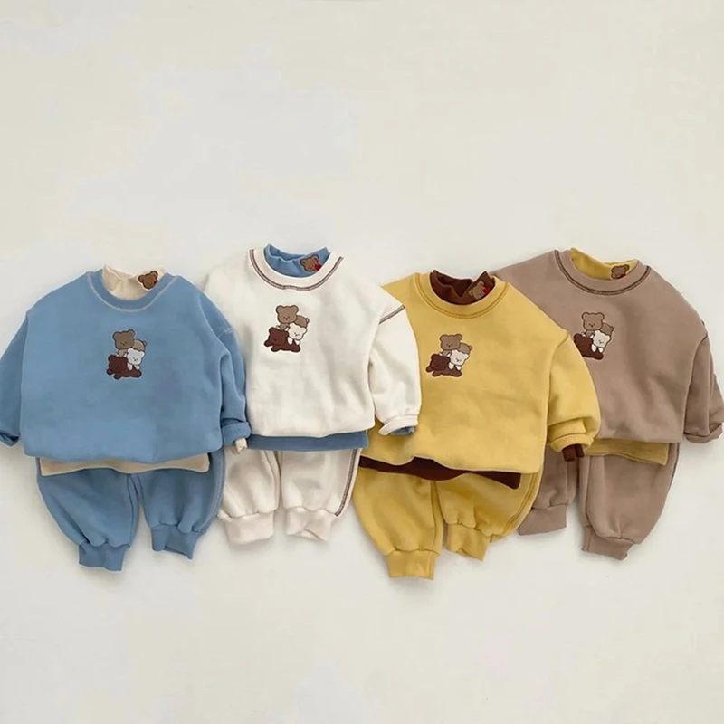 2023 봄  의류 세트 곰 자수  소년 소녀 옷 까마귀,  레저 정장 2 피스 아동복