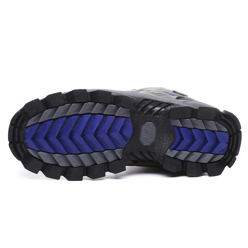 Men’s Trekking Boots 6