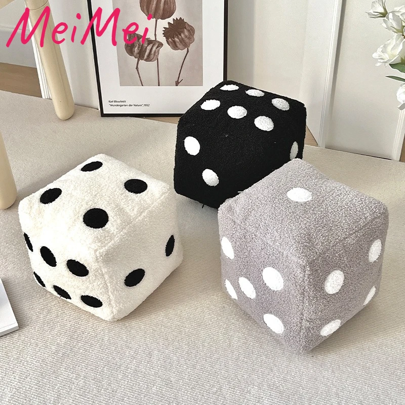 

Simulation Fun Dice Pillows Decompression Futon Stool Tatami Sofa Pillow Lamb Fleece Soft Detachable Home Decoration Cushions
