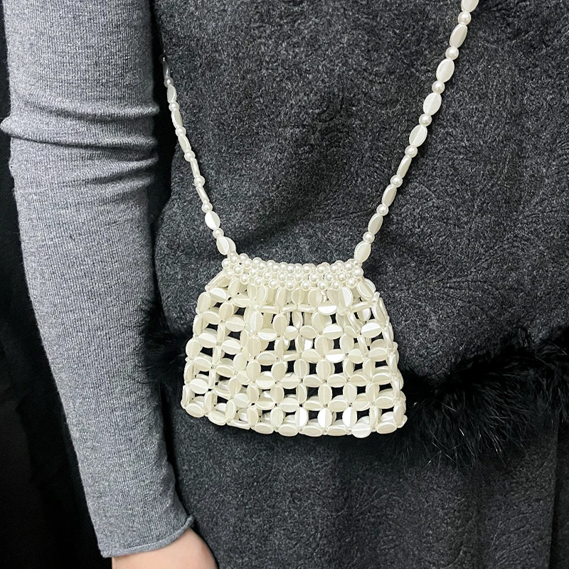 Borsa a tracolla artigianale con perline - immagine 6