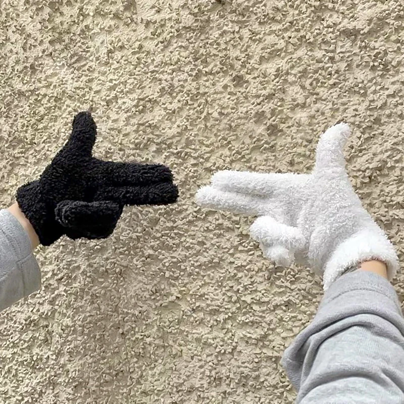 Рисунок 6 - Перчатки однотонные из кораллового