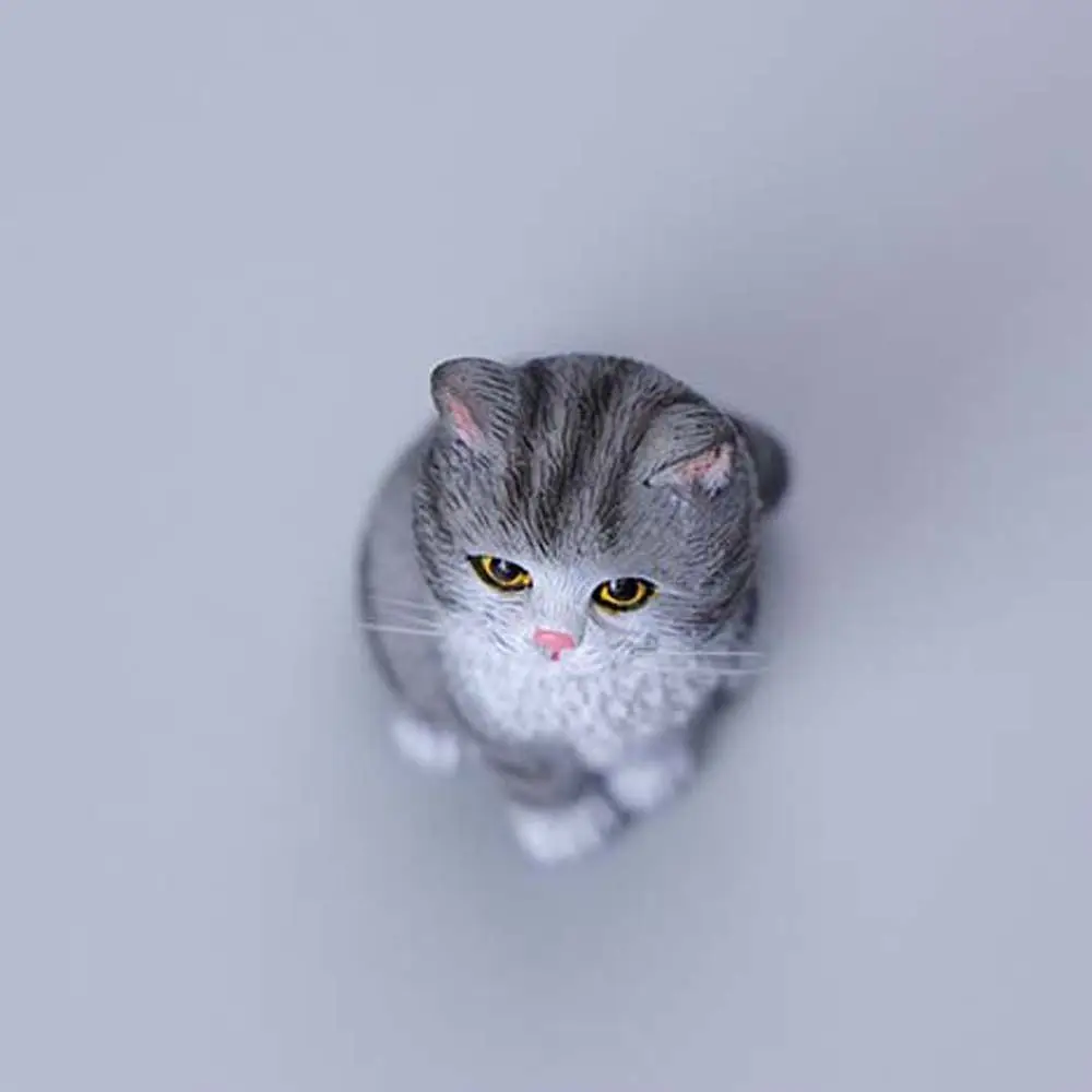 Creative Sitting Cat Ornament Simulation Cute Mini Cat Pet Model Resin Cartoon Cat Decoration Car Interior Decoration