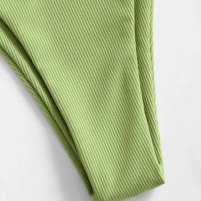 Stylish Women s Two-Piece Swimsuit with Ring Detail Elegant Solid Color Bikini Set for Summer Beachwear