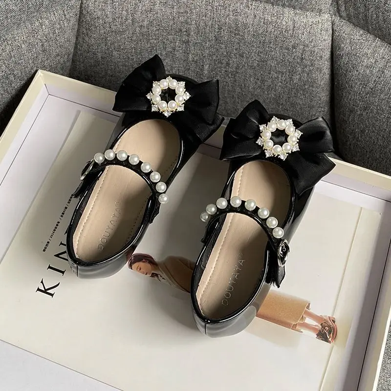 Girls Mary Jane Shoes New Soft Kids Fashion Girls Mary Jane Shoes Bow with Pearls Versatile Simple Children Casual Platform Moccasin Leather Shoes