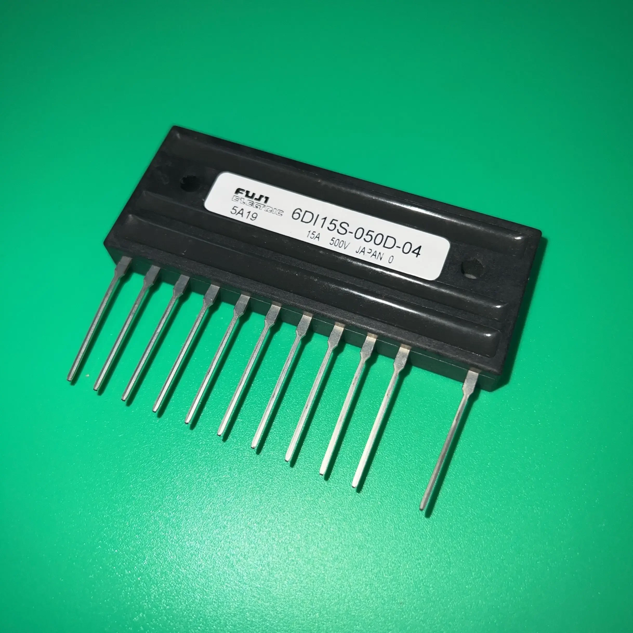 6DI15S-050D-04 MODULE 15A 500V 6DI15S-050 D-04 IGBT 6DI15S050D-04 6DI15S050D04 6DI15 S-050D-04 6DI 15S-050D-04 6D115S-050D-04