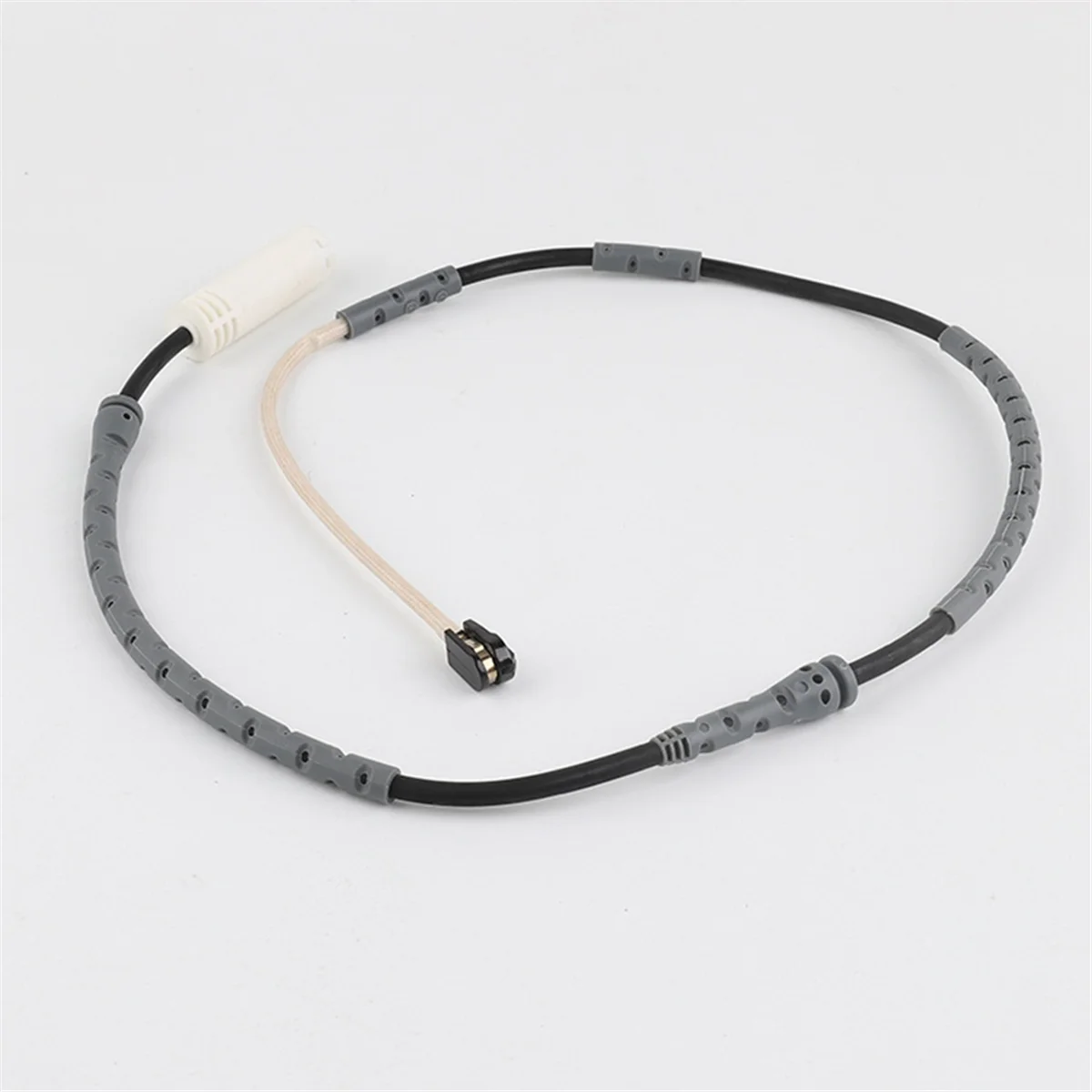 Car Front Axle Brake Sensor Brake Pad Wear Sensor 34356792561 Line for BMW 3 Series X1 E90 E91 E92 E84