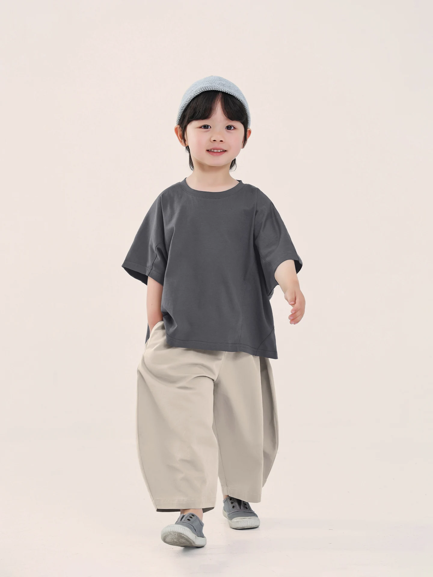 소년용 면 반팔 티셔츠 여름 신상 캐주얼 루즈핏 통기성 좋은 단색 라운드넥 반팔 아동용 셔츠