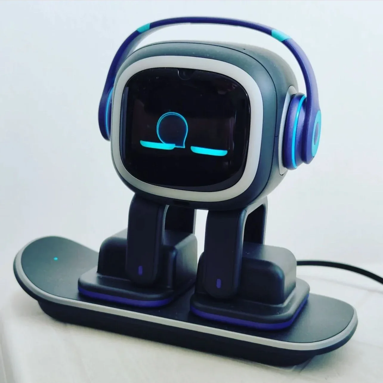 Emo Go Home Robot Toys Intelligent Ai Emotional Communication Interactive Speech Recognition Desktop Accompanying Electronic Pet