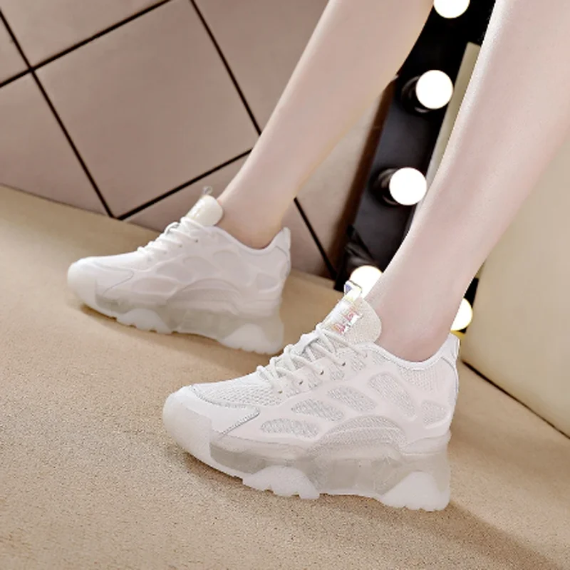 

2023Designer Chunky Sneakers Women Platform Shoes Fashion Breathable Height Increased Thick Bottom Ladies Trainers Basket