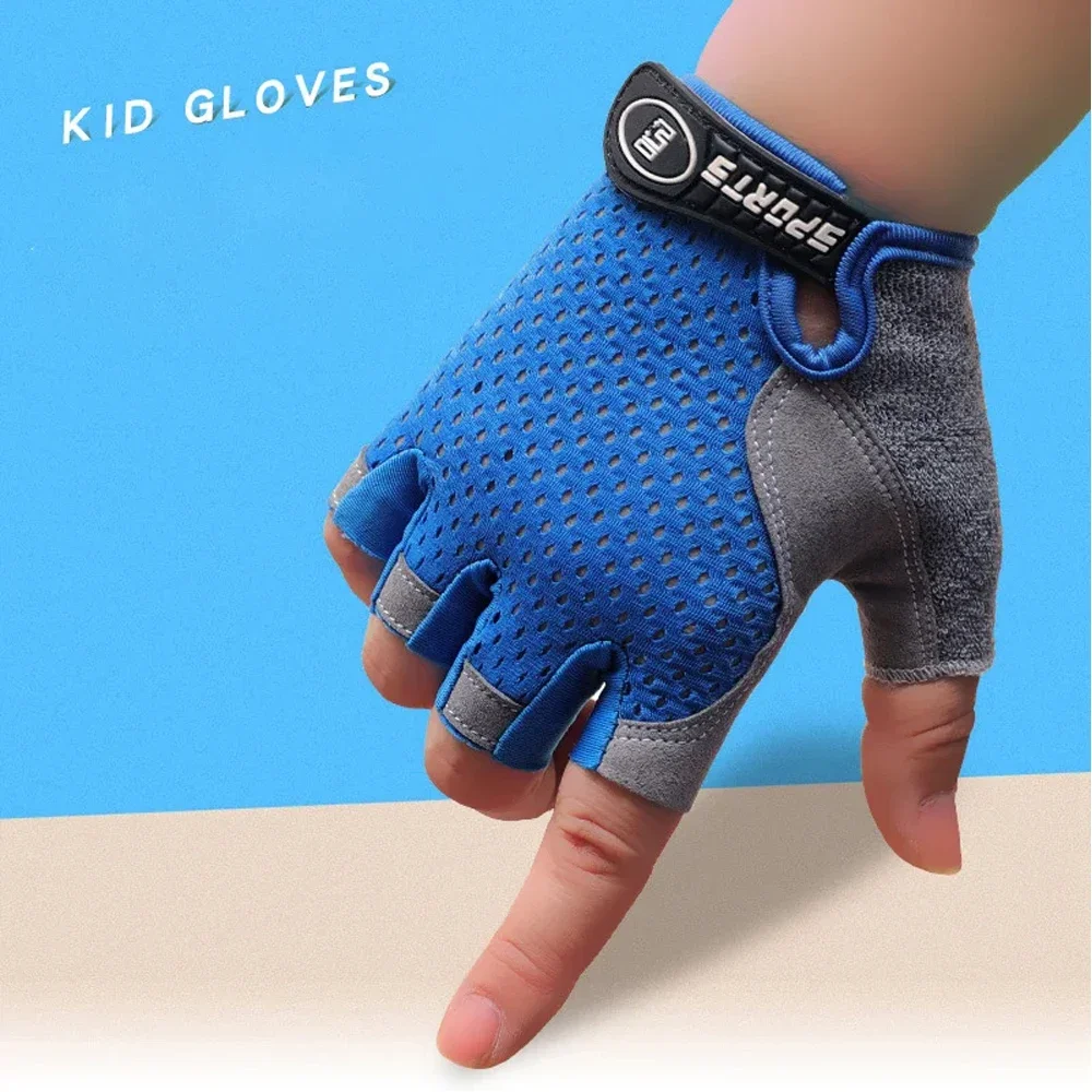 1Pair Kids Half Finger Gloves Sport Gloves Breathable Non-Slip Gel Gloves for Children Cycling Riding Biking Outdoor Sports 4