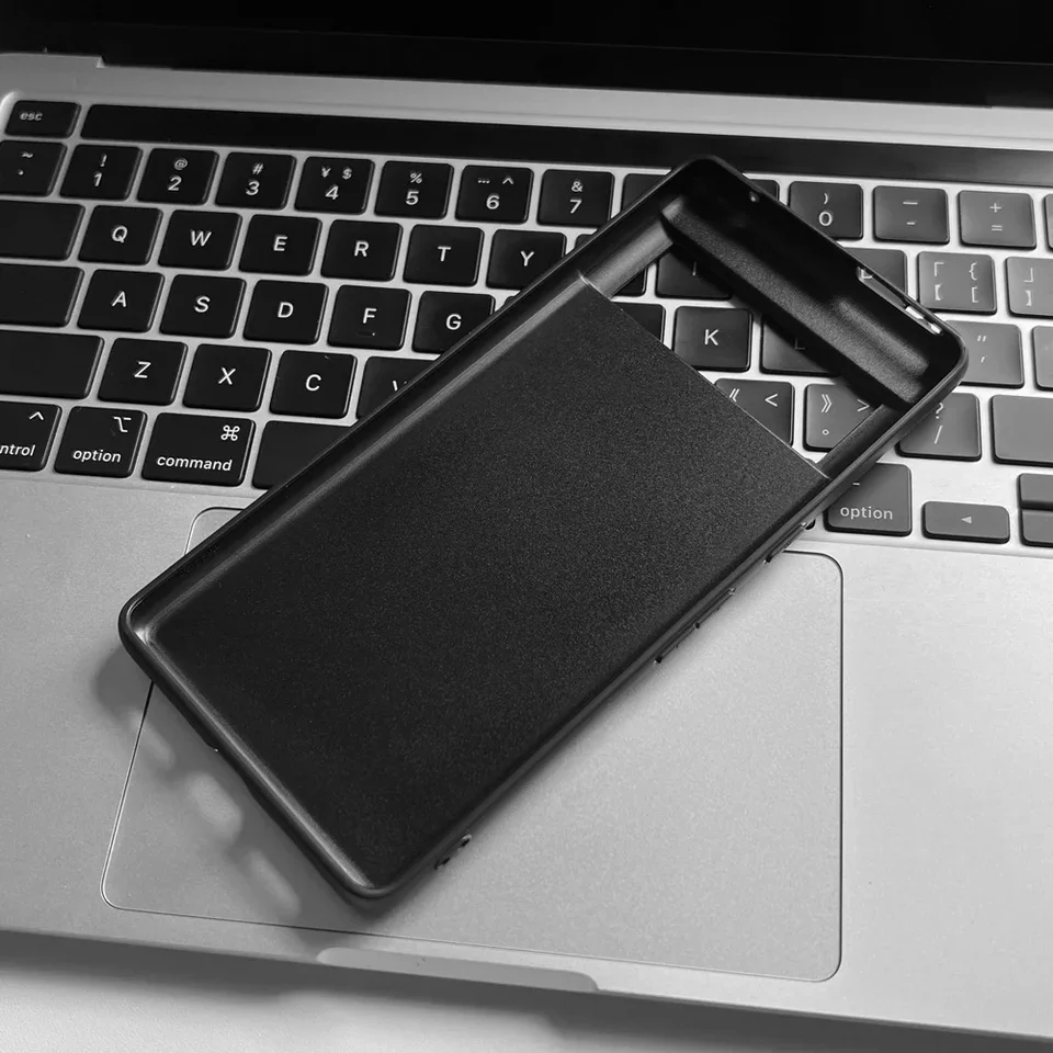 fitBAG Classic Burgundy per Google Pixel 10 Pro XL Alcantara