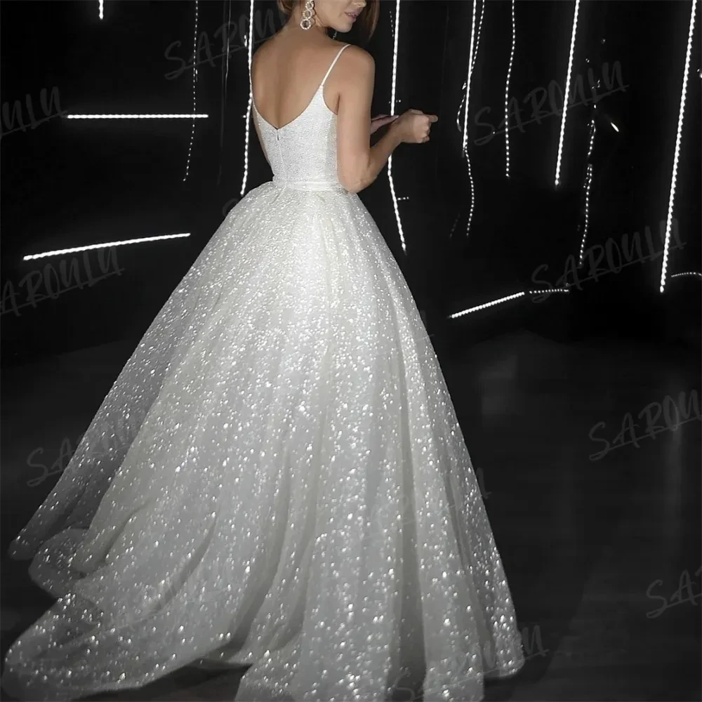 Рисунок 3 - Женское свадебное платье с блестками It's yiiya