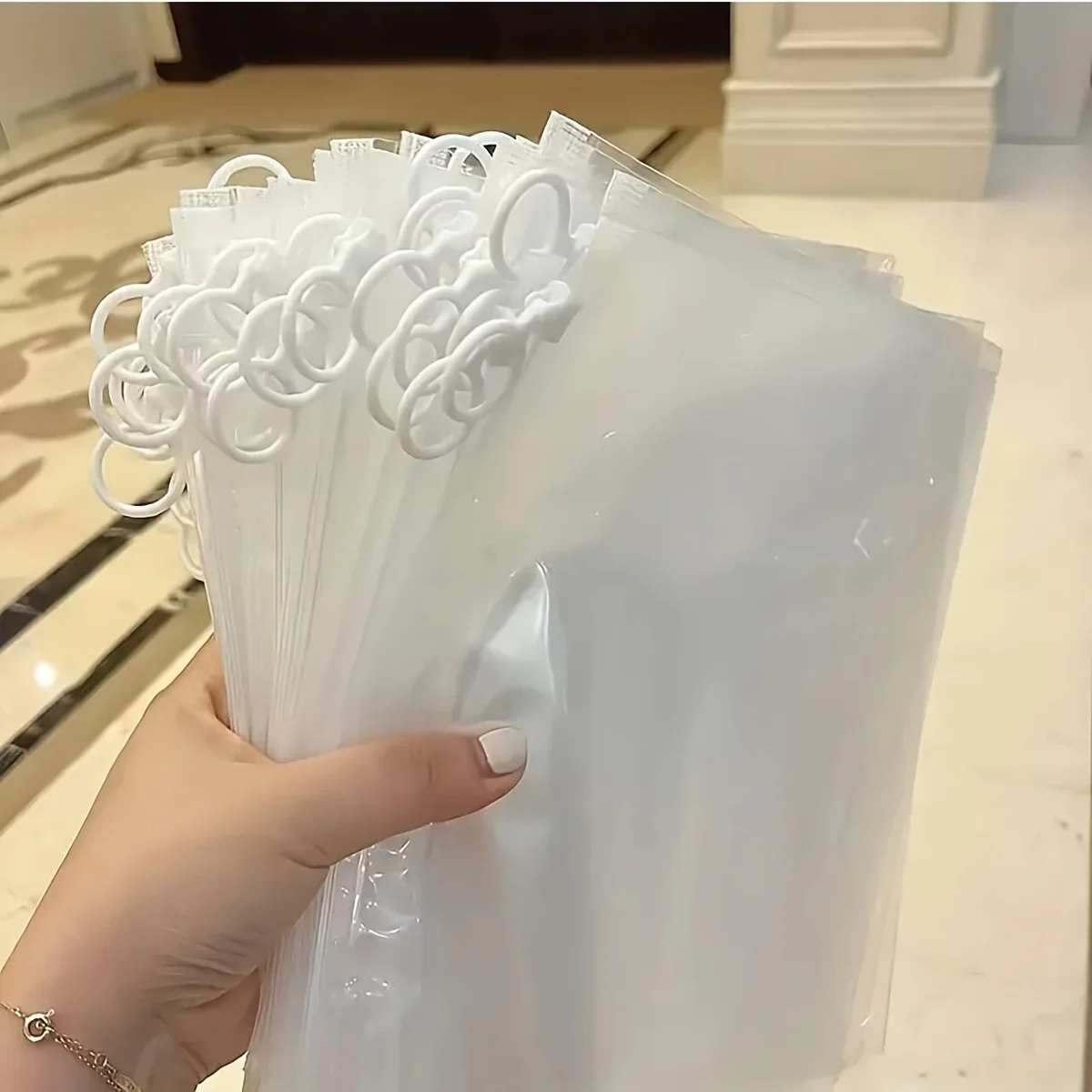 10pcs White Clear Zip Lock Plastic Package Bag with Zipper Hang Hole Self Seal Transparent Ziplock Poly Packaging Pouches