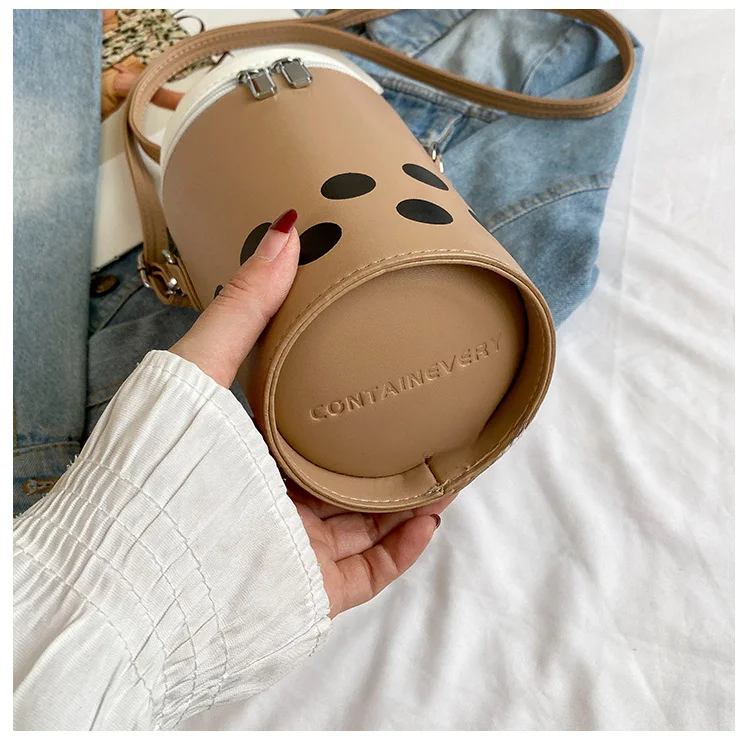 Milk Tea Cup Personalized Women's Single Shoulder Crossbody Trendy New 2024 Explosive Korean Fresh Water Bucket Bag_voghion.com