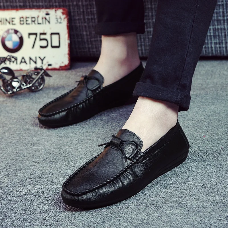 Men Loafers Leather Slip-On Round Toe Dress Shoes outdoor Spring Autumn Handmade Men's Casual Shoes men Business flats moccasins