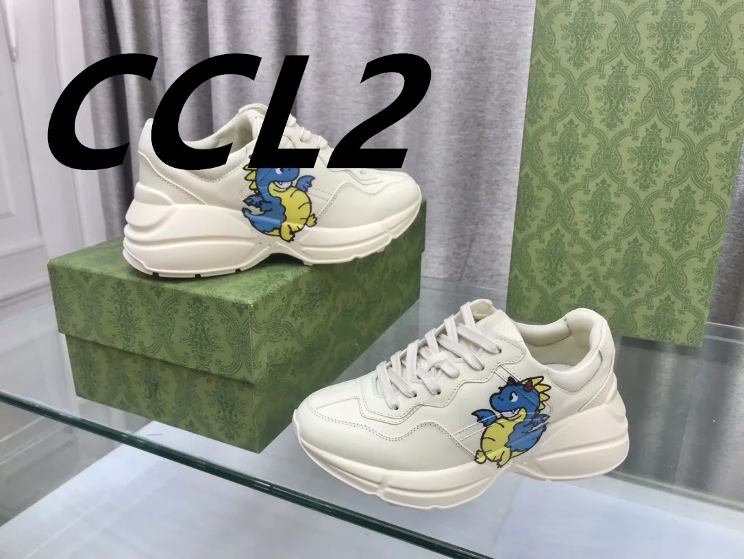 

2024 Spring and Fall New Graffiti Print Sneakers, High Density Foam Rubber Sole, 5.5 CM High, Size 35-39