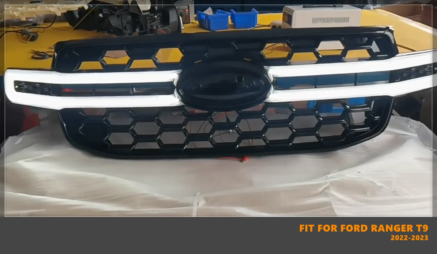 2022/23 FORD RANGER T9 FRONT GRILL LED