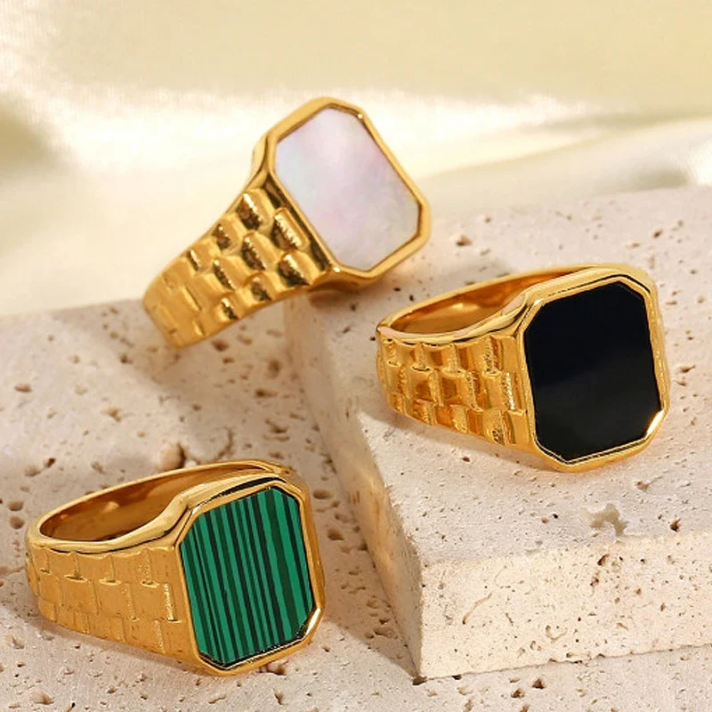 New 2023 Metal Glossy Shell Rings for Men Geometric Width Signet Square Finger Punk Style Fashion Ring Jewelry Christmas Gift 2