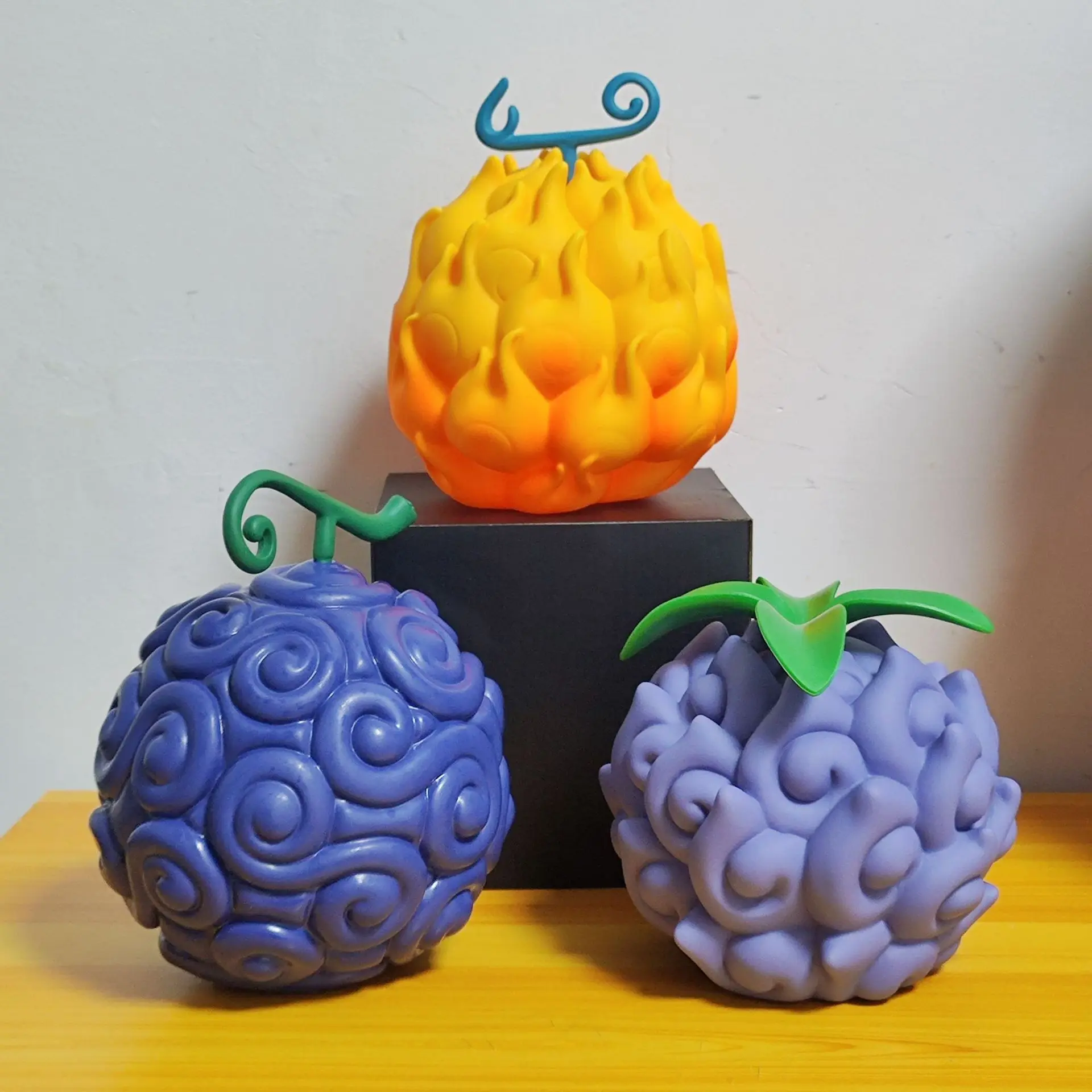 CartoonOnePieceDevilFruitActionFigureNikaGumGumFruitModel