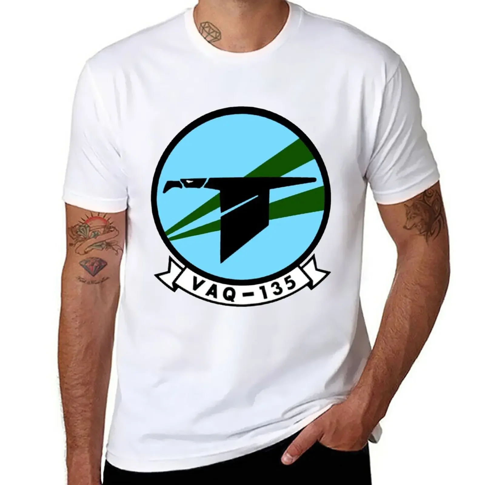 Vaq-135 Black Ravens T-Shirt Summer Top Tees New Edition Magliette Da Uomo Casual Elegante