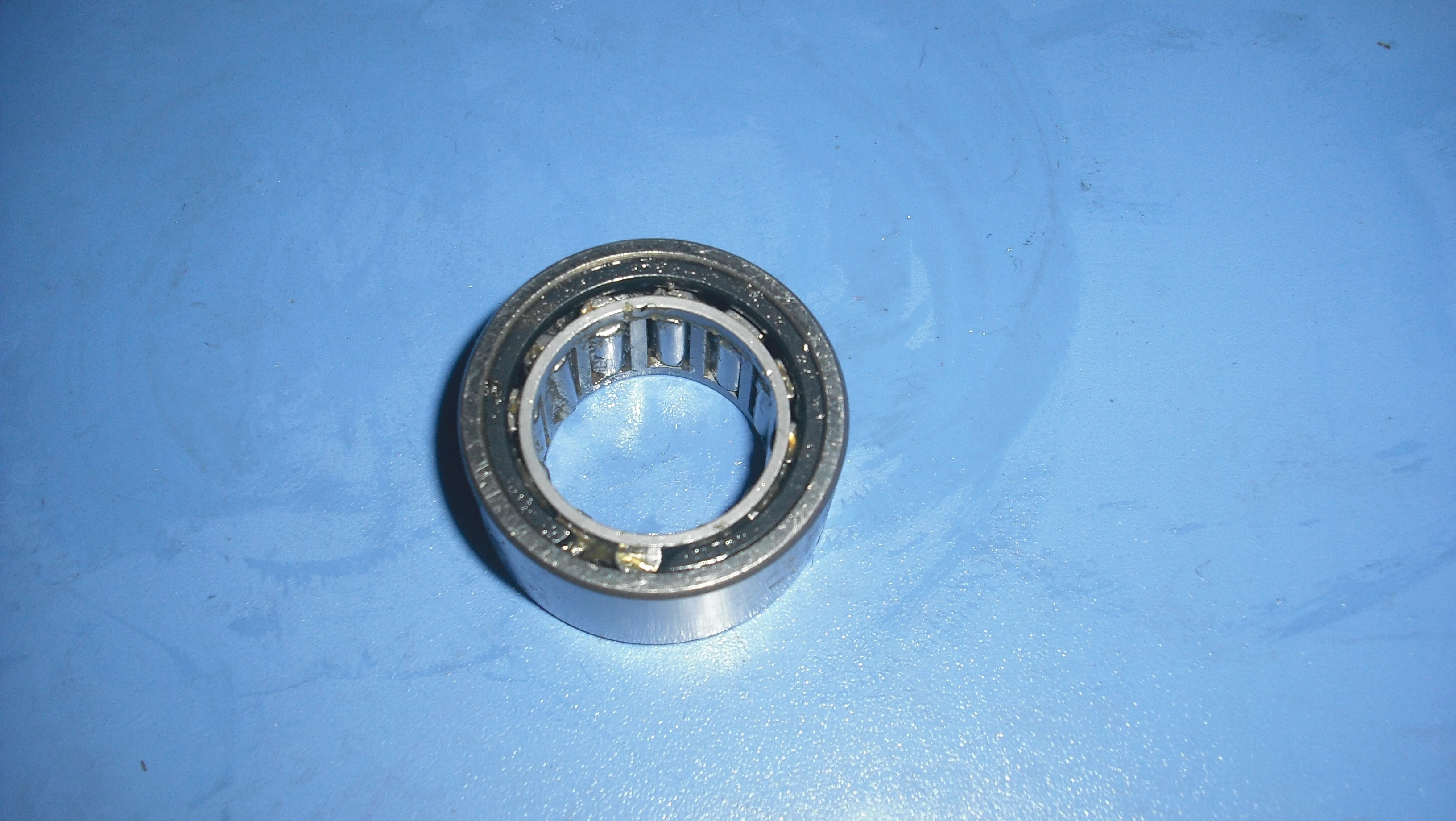 1 PC R1558TAV Pilot Rear Wheel Bearing R-1558-TAV 1 pc 211 201 283 wheel bearing rear outer 211501283