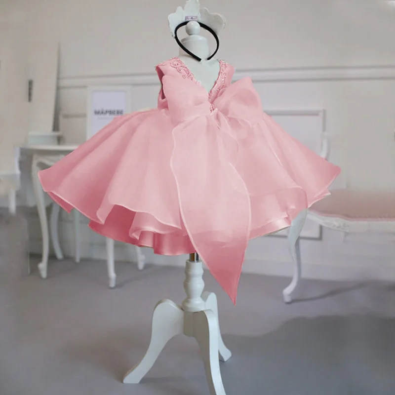  �ҳ� ũ�������� ���� ȭ��Ʈ ��ũ �巹�� ���� ���� ù ��° ���� ����� ���� ��Ƽ ����  Vestidos