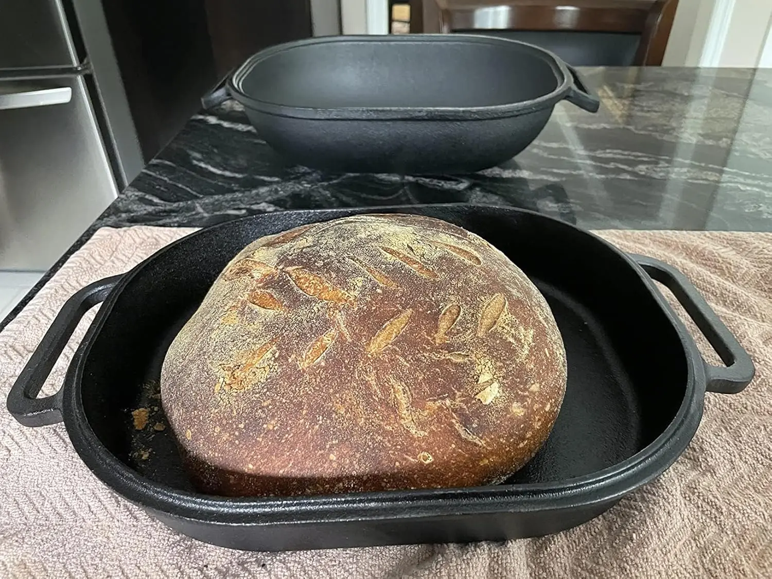 Large Heavy Duty seasoned Cast Iron Bread & Loaf Pan-A perfect way for baking