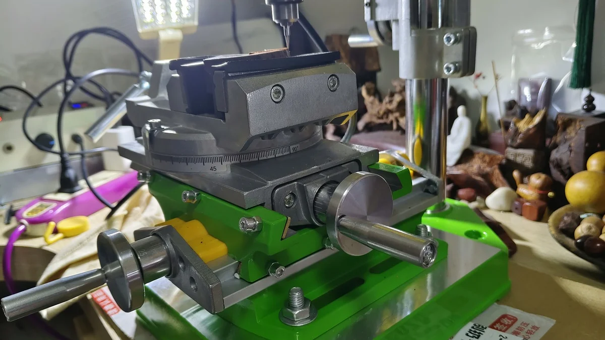 BG-6369 Cross Pliers Multi Functional Workbench Sliding Table Milling Machine Ro