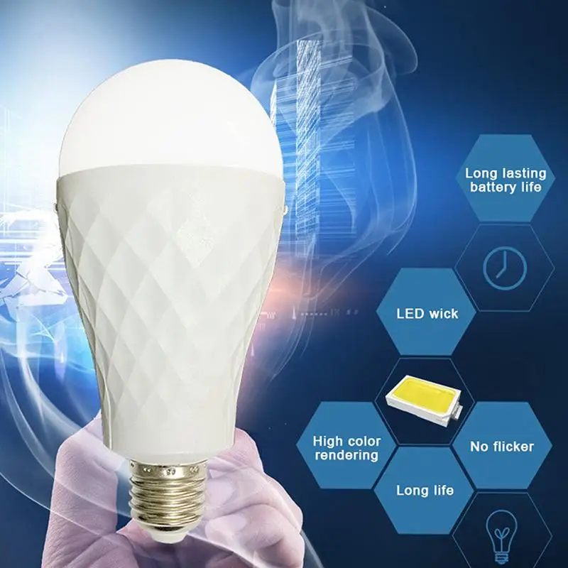 LED 충전식 비상 전구는 정전 중에 젖은 환경에서도 조명을 켜줍니다. 이중 배터리 탈착식 비상 전구