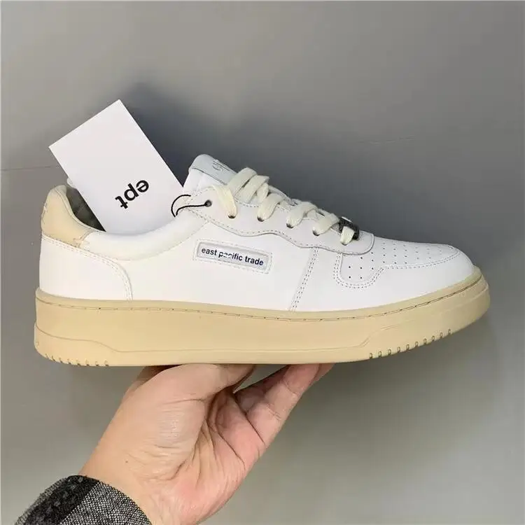 Рисунок 3 - Маленькие корейские белые туфли EPT