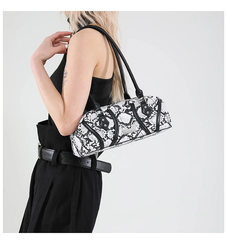 Snake Pattern PU Square Shoulder Bags High Quality Sense of Luxury Personality Popularity Women's Armpit Bags 2025 Fashion New
