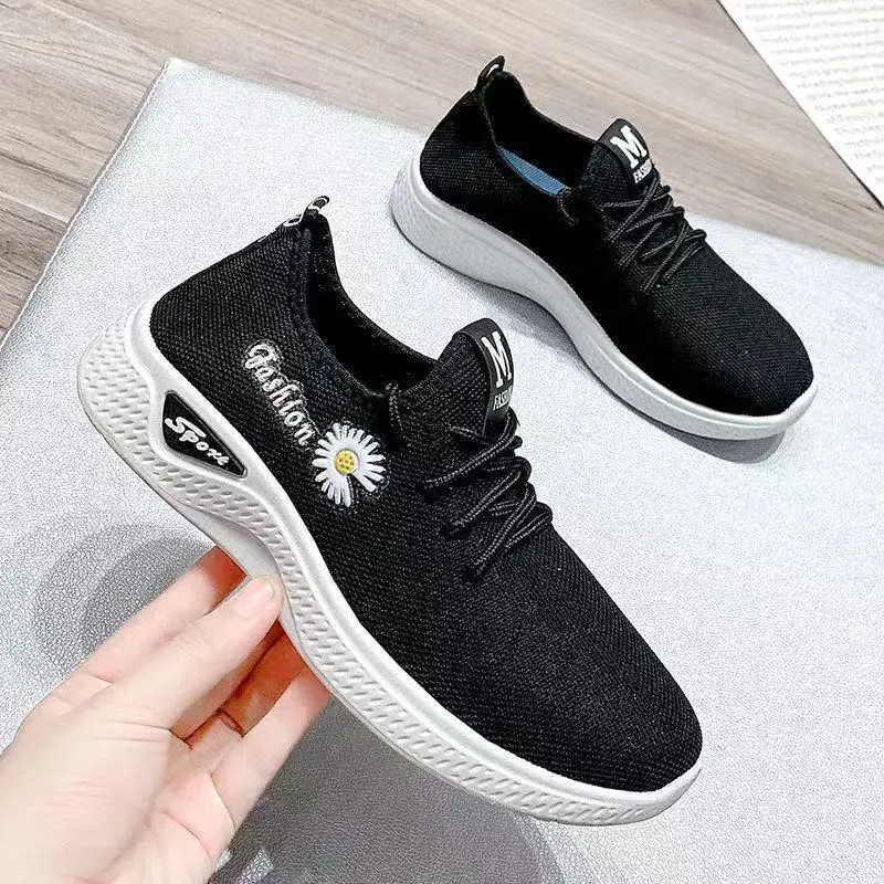 Women Shoes Autumn True Fly Weaving Old Beijing Cloth Shoes Little Daisy Casual Sports Walking women shoes women sneakers women flats