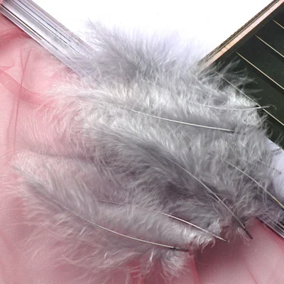 50pcs Fluffy White Turkey Feathers for DIY Wedding Dress and Jewelry Decor