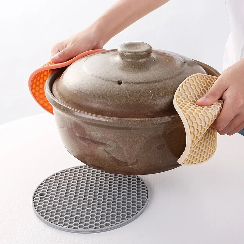

Silicone Mat Coaster Food Grade Material Placemat Non-slip Table Mat Kitchen Accessories Gadgets Round Cup Mat Silicone Mat