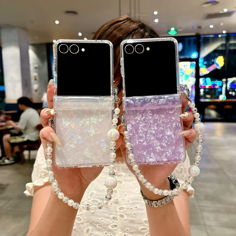 Trendy Shell Pattern Folding Phone Case with Stylish Bead Bracelet - Shockproof Design